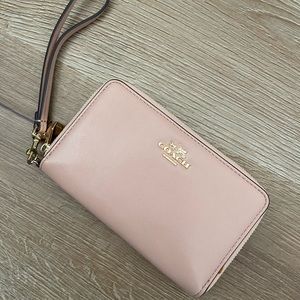 Coach Madison Double Zip Wallet in Smooth Leather